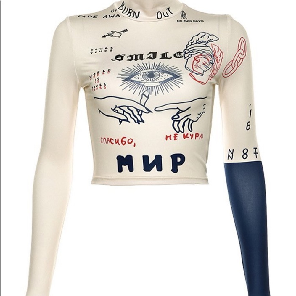 Letter Graffiti Print Cropped Top